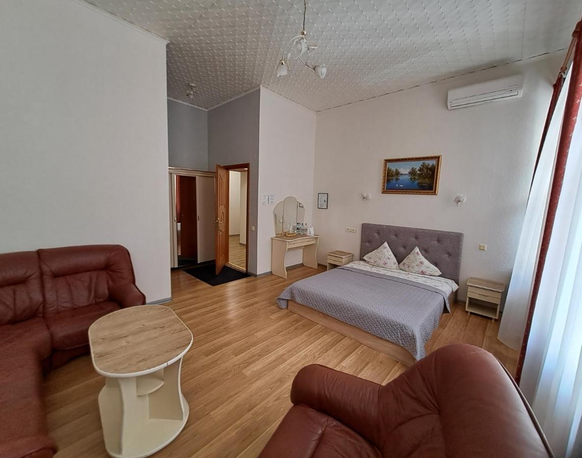 Saules Rati Hotel เดากัฟปิลส์ ภายนอก รูปภาพ